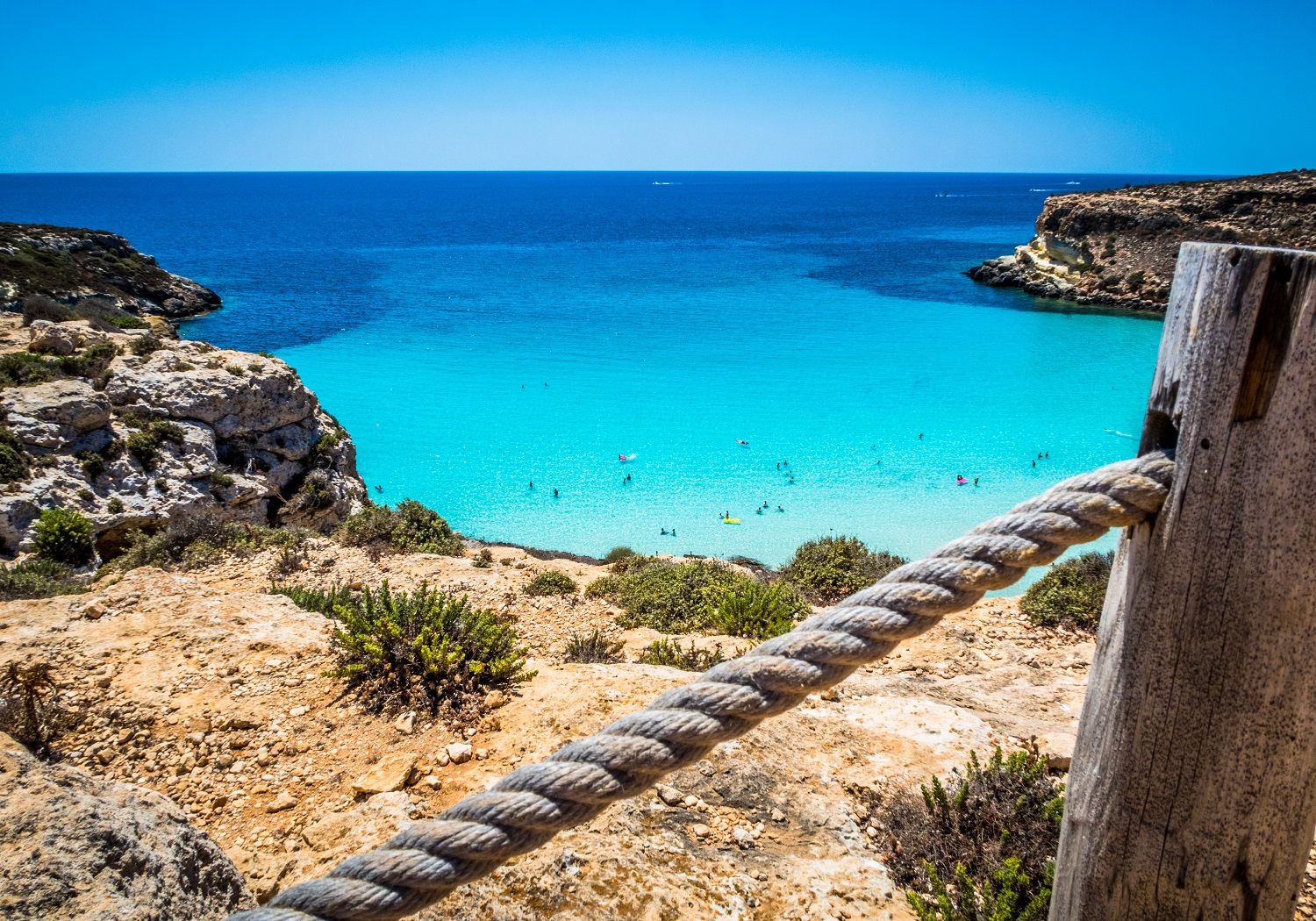 spiaggia Lampedusa spiaggia dei conigli